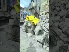 Excavator quick hitch